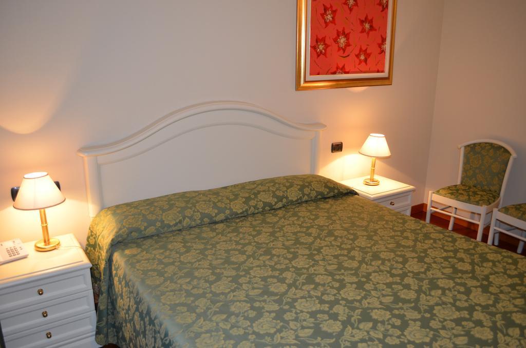 Hotel Olioso Peschiera del Garda Exteriér fotografie