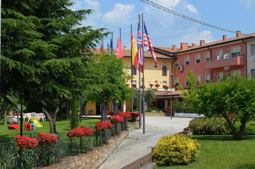 Hotel Olioso Peschiera del Garda Exteriér fotografie